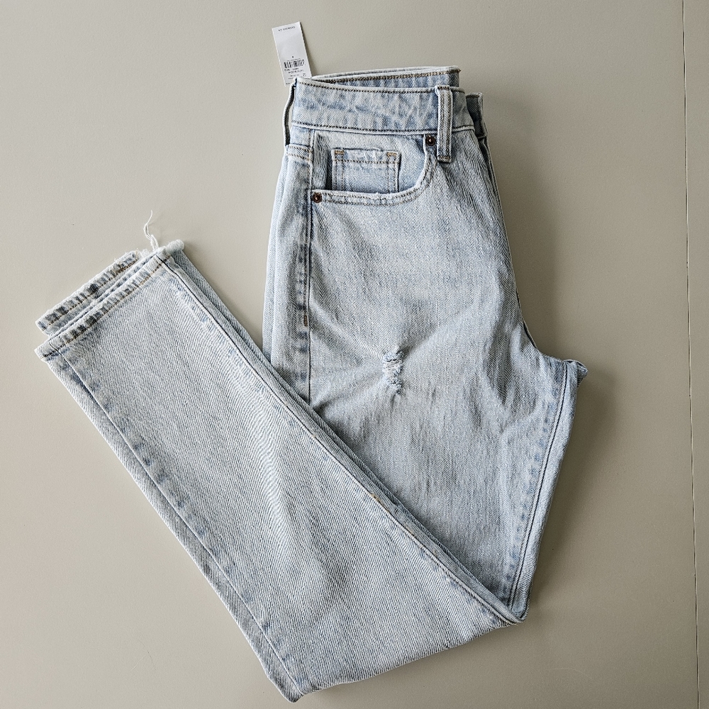 High Rise Curvy Straight Jeans - Picture 7 of 10